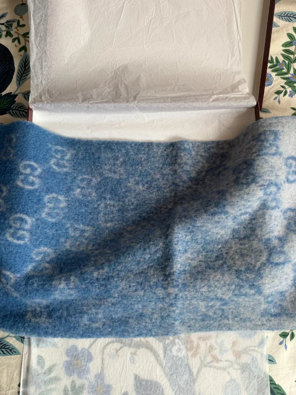 Gucci this scarf